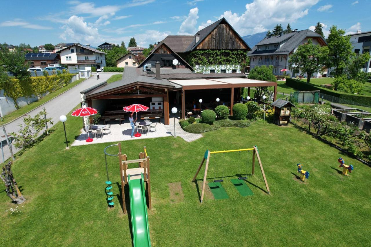 Ferienwohnungen Petschnig 3 Drobollach am Faaker See Exterior photo